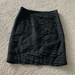 Ruffled crisscross pencil skirt